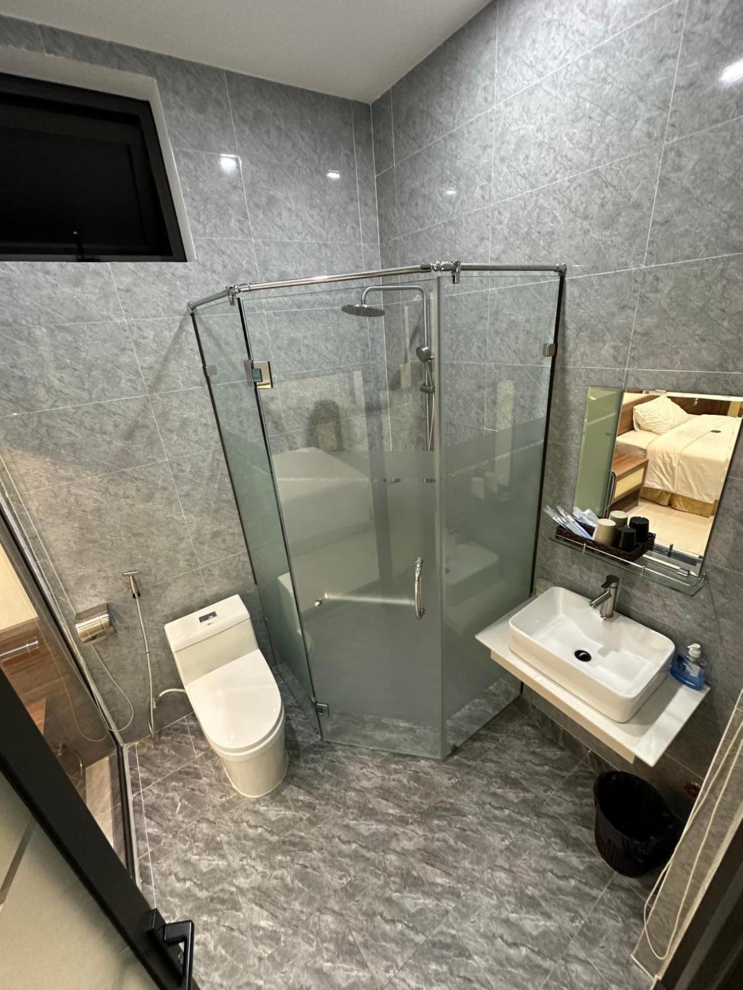 Lena Homestay & Villa Dong Hoi Kültér fotó